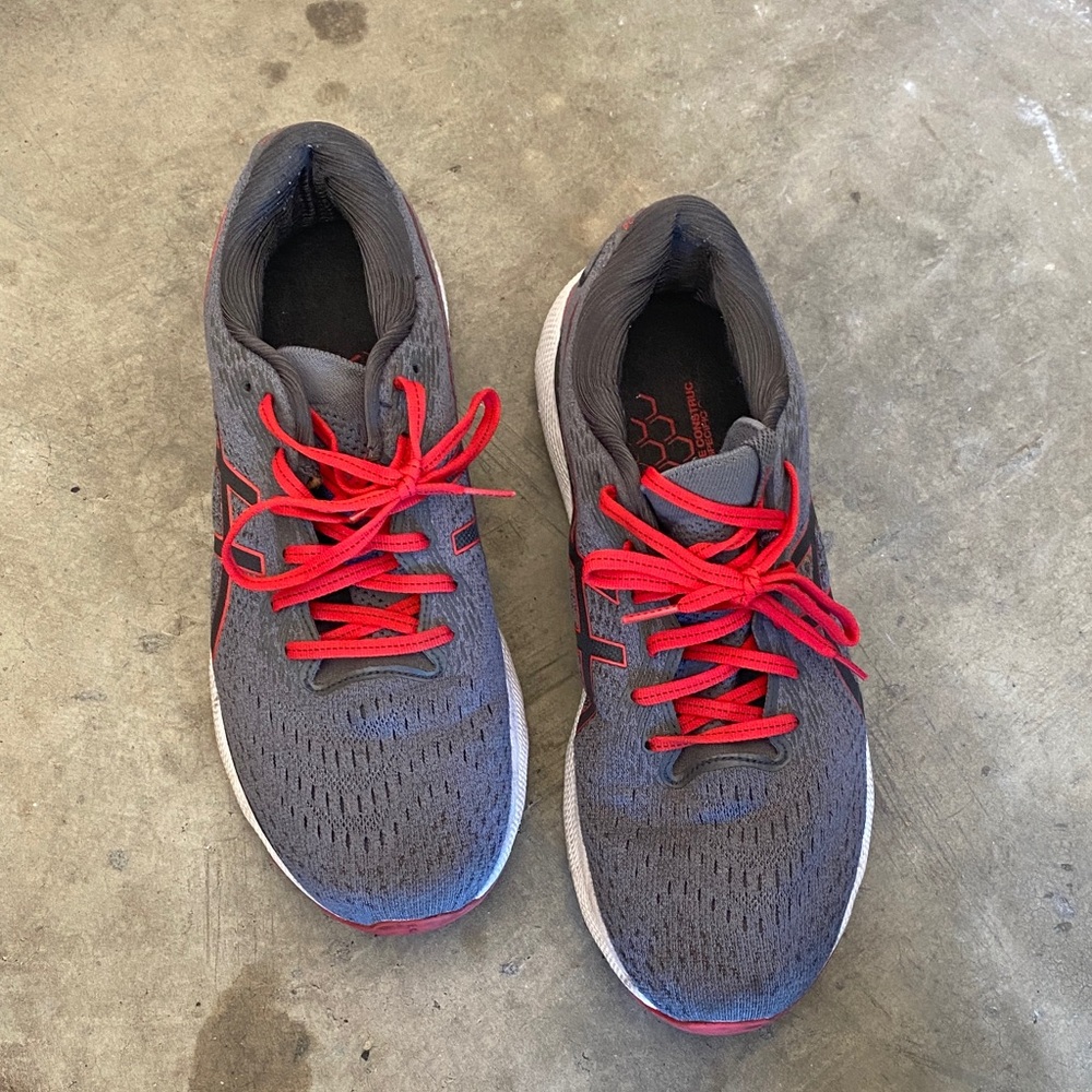 ASICS Men's Gray and Red Athletic Shoes